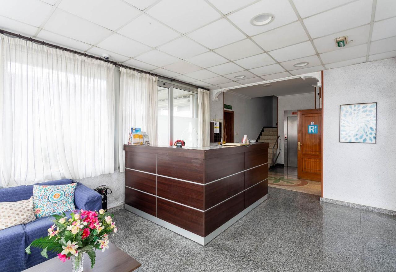 Hotel Canaima Bruma 1,5 K Camino O Mesón Do Vento Екстериор снимка